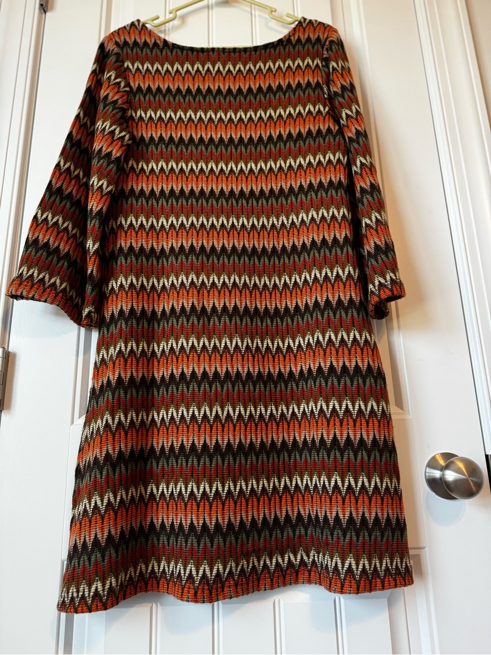 Sharagano Orange and Brown Chevron Knit Shift Dress - Picture 5 of 7